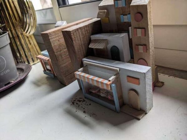 Ensemble serre livre de petites maisons